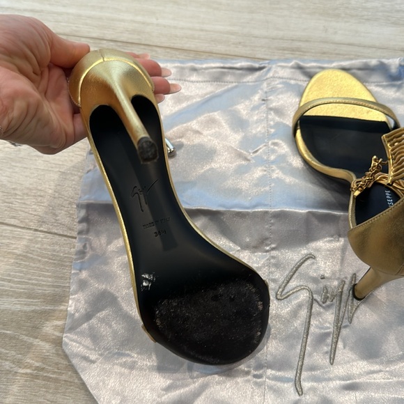 Giuseppe Zanotti Kay Anklet Sandal Heels in Gold Leather size 36.5 - Picture 10 of 11
